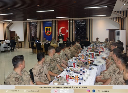 İlçemizde Görev Süresi Sona Eren Kahraman Jandarma Personelimiz İçin Veda Yemeği 